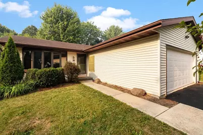 29 Newbury Circle, Madison, WI 53711 - Photo 1