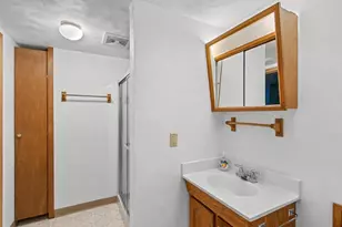 521 Wells St, Rio, WI 53960 - Photo 51