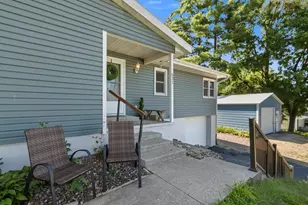 521 Wells St, Rio, WI 53960 - Photo 1