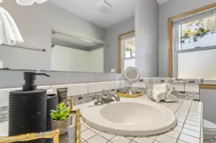 521 Wells St, Rio, WI 53960 - Photo 29