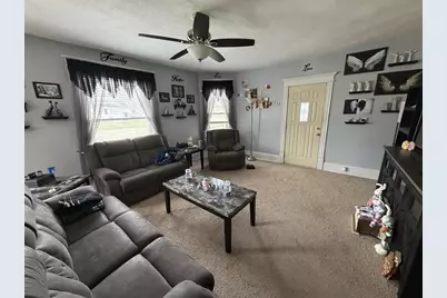 129 W Beloit Street, Darien, WI 53117 - Photo 3