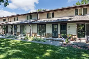259 Ba-Wood Ln, Janesville, WI 53545 - Photo 3
