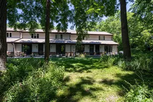 259 Ba-Wood Ln, Janesville, WI 53545 - Photo 5