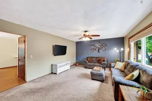 710 Olympic St, Sun Prairie, WI 53590 - Photo 5