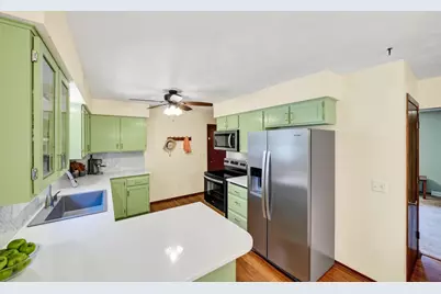 710 Olympic Street, Sun Prairie, WI 53590 - Photo 9