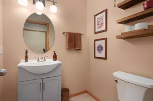 3902 Maple Grove Dr, Madison, WI 53719 - Photo 11