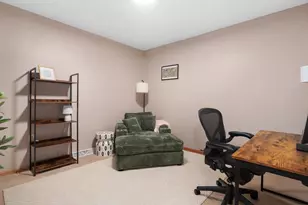 3902 Maple Grove Dr, Madison, WI 53719 - Photo 17