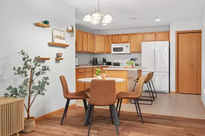 3902 Maple Grove Drive #6, Madison, WI 53719 - Photo 5