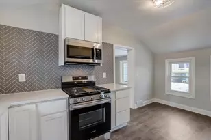409 S 4th St, Stoughton, WI 53589 - Photo 25