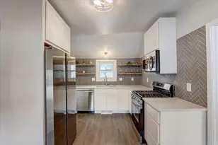 409 S 4th St, Stoughton, WI 53589 - Photo 21