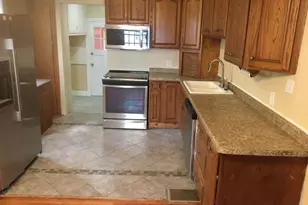 1332 Emilie St, Green Bay, WI 54307 - Photo 5