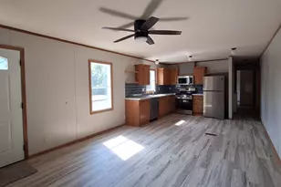 60 Apple Hill Dr, Blue Mounds, WI 53517 - Photo 5