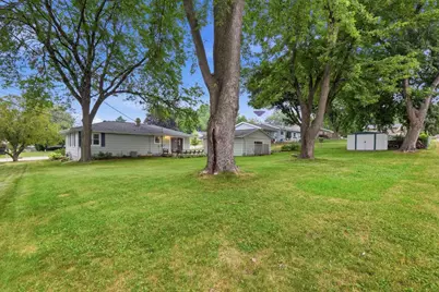 406 E Verleen Avenue, Waunakee, WI 53597 - Photo 27