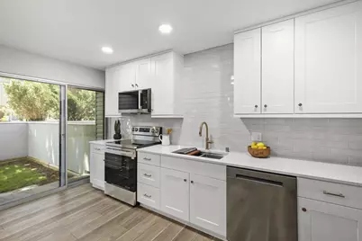 340 East Bluff, Madison, WI 53704 - Photo 17