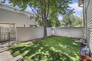 340 East Bluff, Madison, WI 53704 - Photo 9