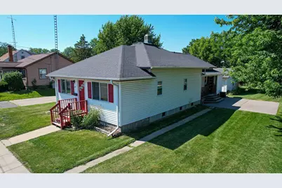 607 W Jackson Street, Tomah, WI 54660 - Photo 3