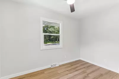 712 E Edgewater Street, Portage, WI 53901 - Photo 21