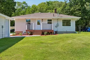 712 E Edgewater St, Portage, WI 53901 - Photo 37