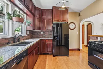 406 Maple Avenue, Madison, WI 53704 - Photo 9