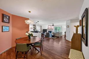 8530 Greenway Blvd, Middleton, WI 53562 - Photo 9