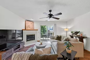 8530 Greenway Blvd, Middleton, WI 53562 - Photo 17