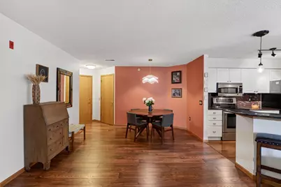 8530 Greenway Boulevard #307, Middleton, WI 53562 - Photo 13