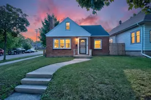 4576 N 40th St, Milwaukee, WI 53209 - Photo 1