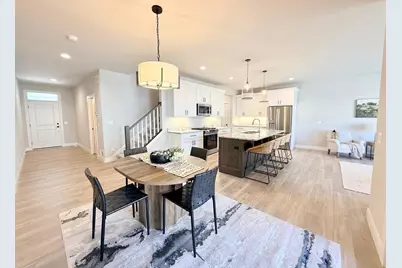 4743 Bellflower Drive, DeForest, WI 53532 - Photo 9