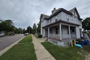 109 W Howard St, Portage, WI 53901 - Photo 3