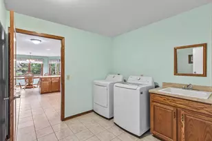 4195 S Satinwood Dr, Beloit, WI 53511 - Photo 19