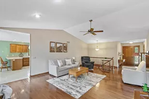 4195 S Satinwood Dr, Beloit, WI 53511 - Photo 13