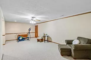 4195 S Satinwood Dr, Beloit, WI 53511 - Photo 29