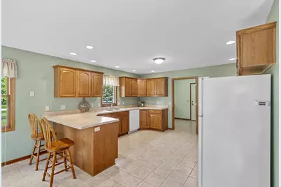 4195 S Satinwood Drive, Beloit, WI 53511 - Photo 15