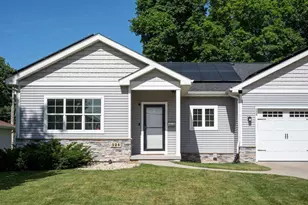 524 N Sherman Ave, Madison, WI 53704 - Photo 69