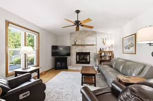 412 Bonnie Rd, Cottage Grove, WI 53527 - Photo 15