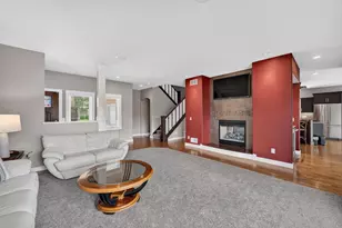 818 Pine Hill Dr, Madison, WI 53593 - Photo 7
