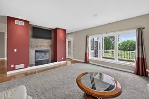 818 Pine Hill Dr, Madison, WI 53593 - Photo 7