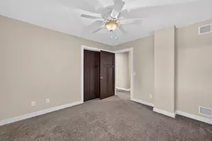 818 Pine Hill Dr, Madison, WI 53593 - Photo 37