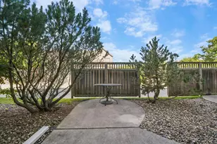 3134 Dorchester Way, Madison, WI 53719 - Photo 27