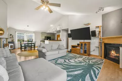 3134 Dorchester Way #4, Madison, WI 53719 - Photo 1
