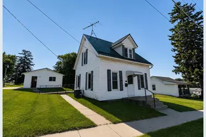 605 N Union Street, Ridgeville, WI 53533 - Photo 9