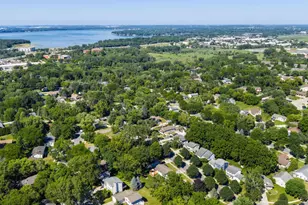 2836 Warner Ln, Madison, WI 53713 - Photo 5