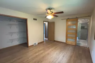2413 Stuart Ct, Madison, WI 53704 - Photo 11