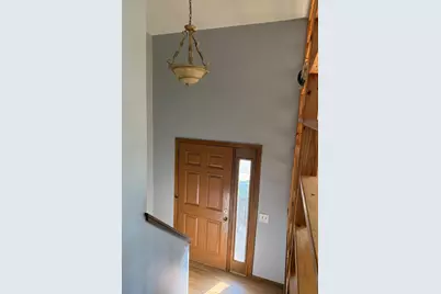 2413 Stuart Court, Madison, WI 53704 - Photo 7