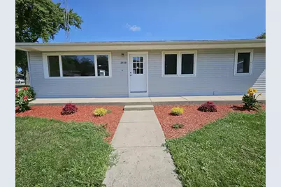 2110 W Memorial Drive, Janesville, WI 53548 - Photo 1