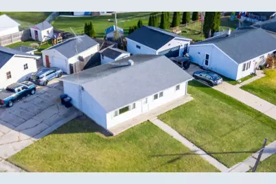 2110 W Memorial Drive, Janesville, WI 53548 - Photo 1