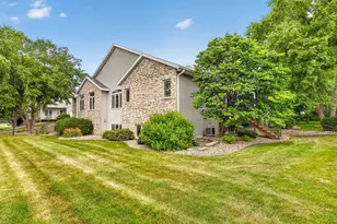 617 Nightingale Ln, Cottage Grove, WI 53527 - Photo 39