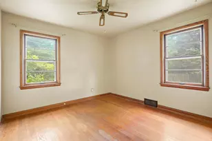 9 Fremont Cir, Madison, WI 53704 - Photo 23