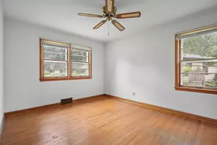 9 Fremont Cir, Madison, WI 53704 - Photo 19