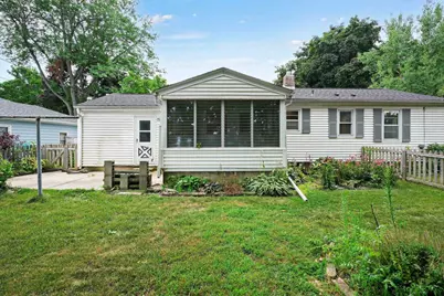 9 Fremont Circle, Madison, WI 53704 - Photo 29